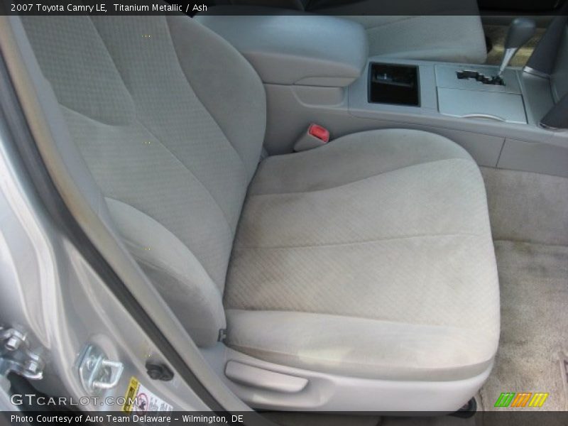 Titanium Metallic / Ash 2007 Toyota Camry LE