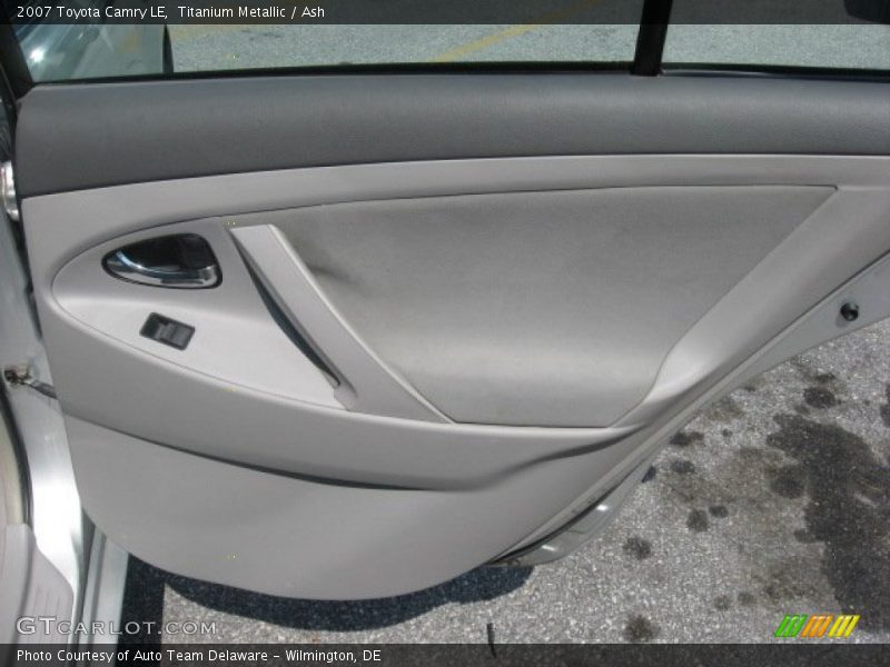 Titanium Metallic / Ash 2007 Toyota Camry LE