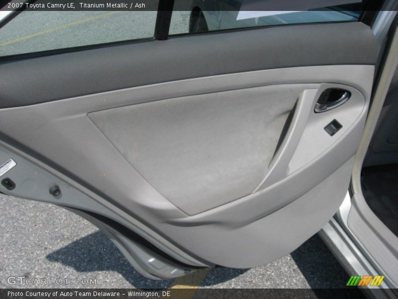 Titanium Metallic / Ash 2007 Toyota Camry LE