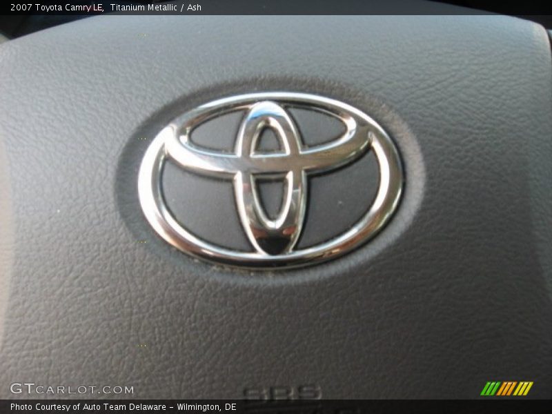 Titanium Metallic / Ash 2007 Toyota Camry LE