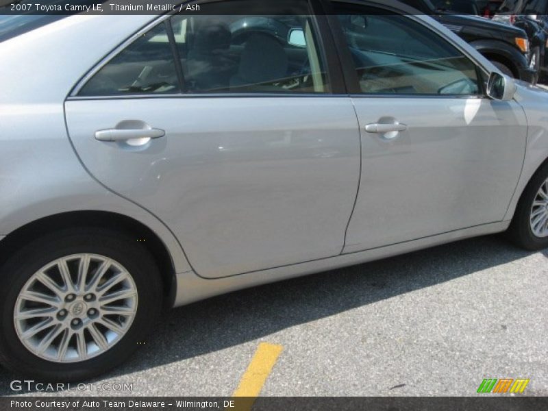 Titanium Metallic / Ash 2007 Toyota Camry LE