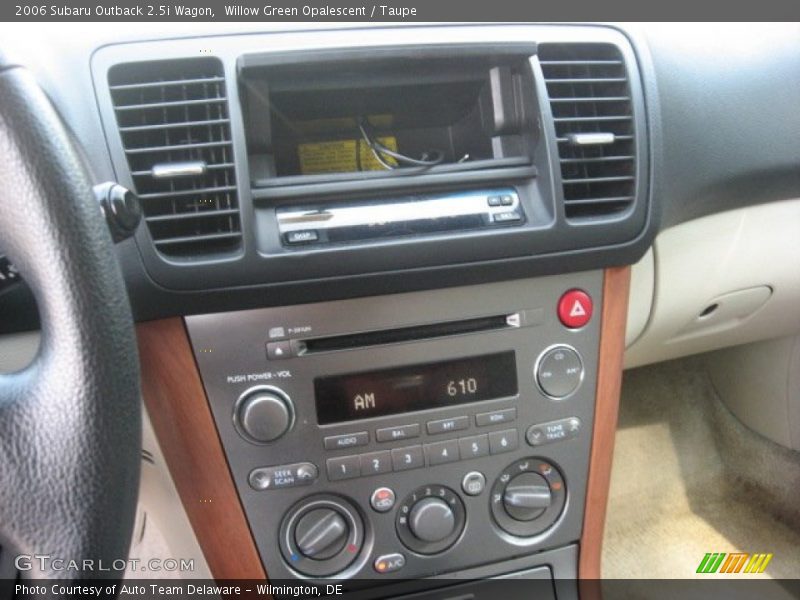 Willow Green Opalescent / Taupe 2006 Subaru Outback 2.5i Wagon