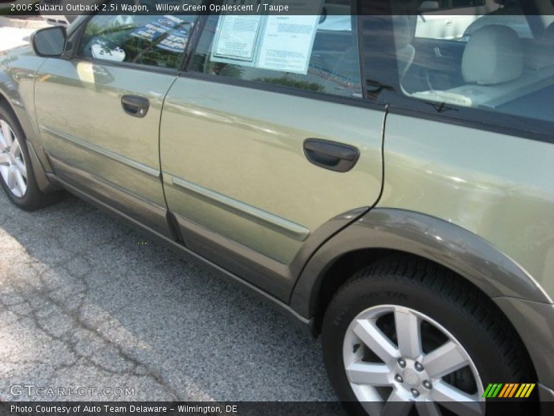 Willow Green Opalescent / Taupe 2006 Subaru Outback 2.5i Wagon