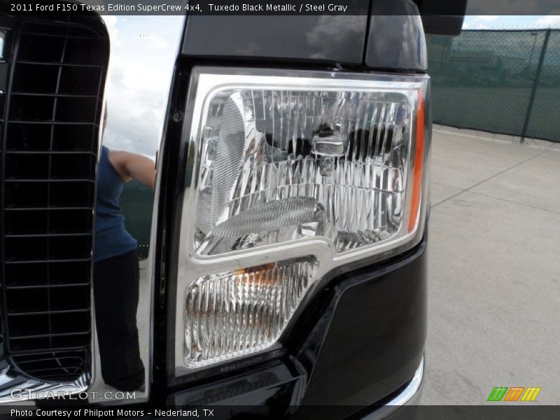 Tuxedo Black Metallic / Steel Gray 2011 Ford F150 Texas Edition SuperCrew 4x4