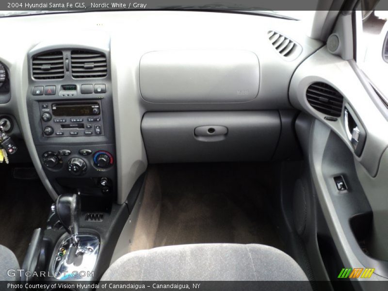Nordic White / Gray 2004 Hyundai Santa Fe GLS