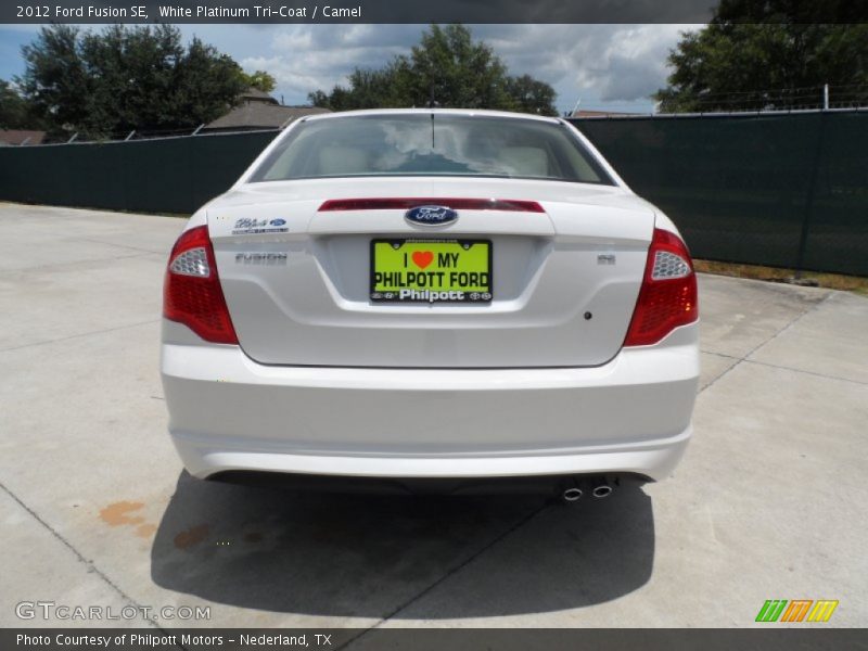 White Platinum Tri-Coat / Camel 2012 Ford Fusion SE