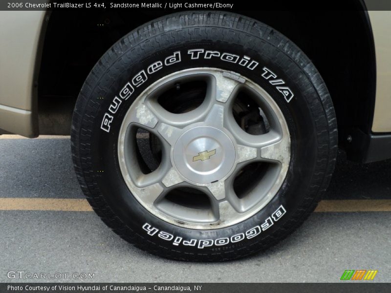 Sandstone Metallic / Light Cashmere/Ebony 2006 Chevrolet TrailBlazer LS 4x4