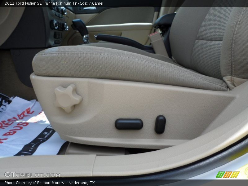 White Platinum Tri-Coat / Camel 2012 Ford Fusion SE