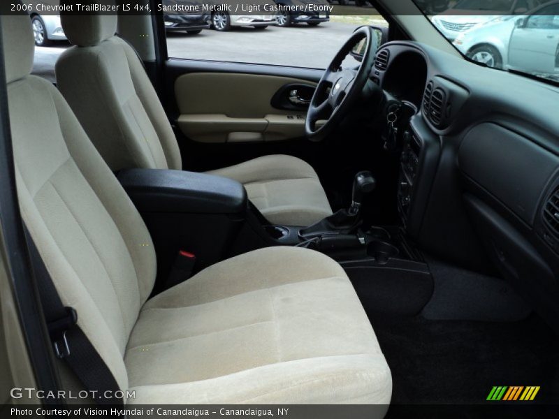 Sandstone Metallic / Light Cashmere/Ebony 2006 Chevrolet TrailBlazer LS 4x4