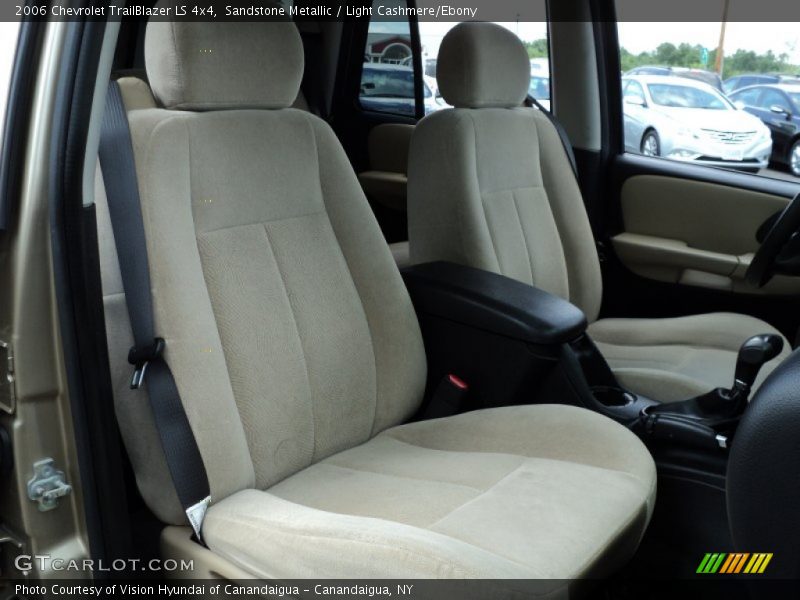 Sandstone Metallic / Light Cashmere/Ebony 2006 Chevrolet TrailBlazer LS 4x4