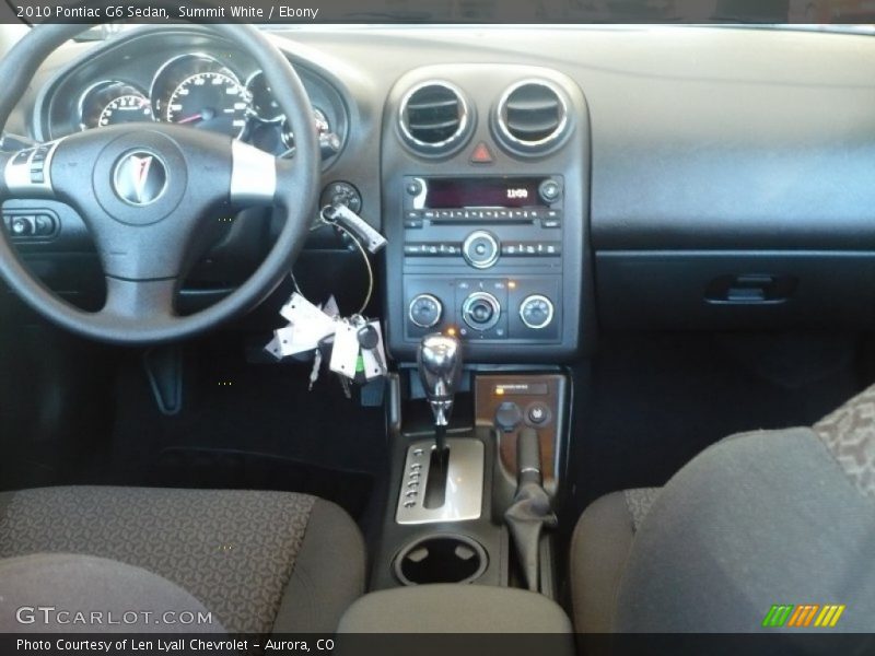 Summit White / Ebony 2010 Pontiac G6 Sedan