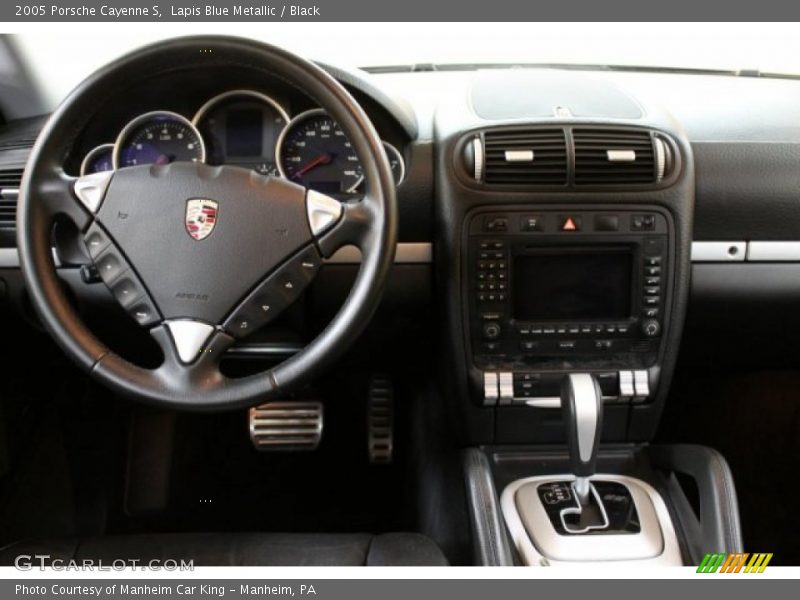 Lapis Blue Metallic / Black 2005 Porsche Cayenne S