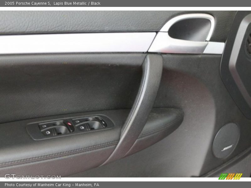 Lapis Blue Metallic / Black 2005 Porsche Cayenne S