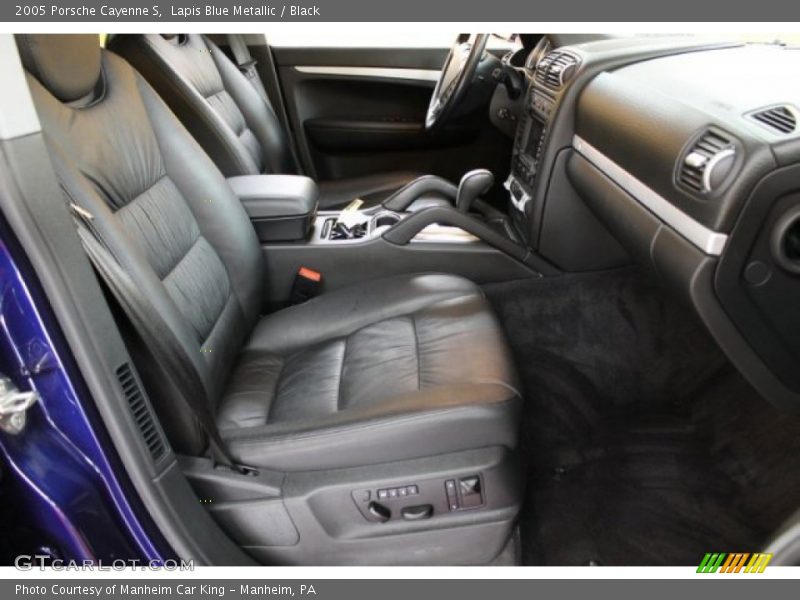 Lapis Blue Metallic / Black 2005 Porsche Cayenne S