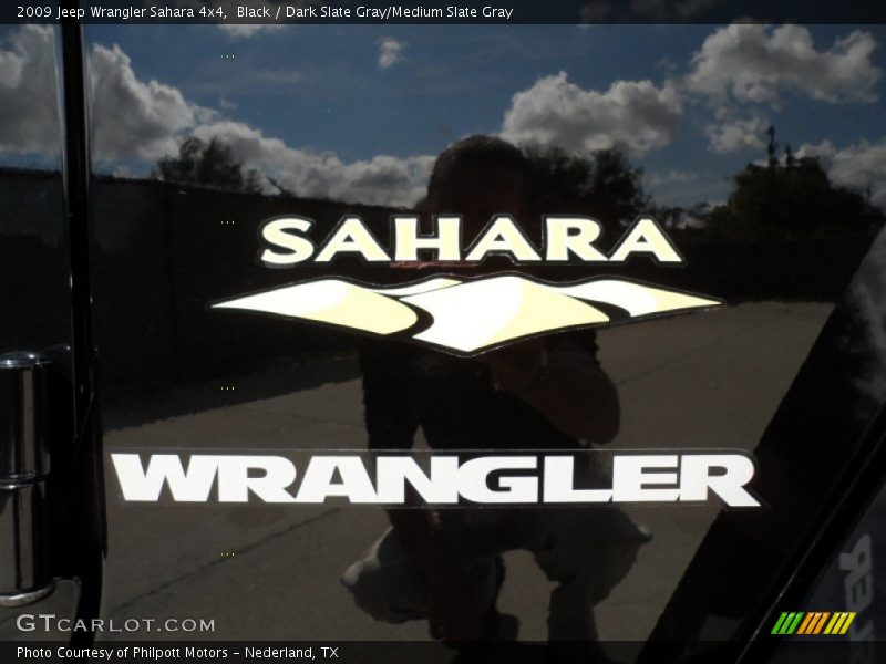 Black / Dark Slate Gray/Medium Slate Gray 2009 Jeep Wrangler Sahara 4x4