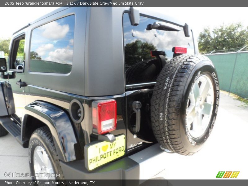 Black / Dark Slate Gray/Medium Slate Gray 2009 Jeep Wrangler Sahara 4x4