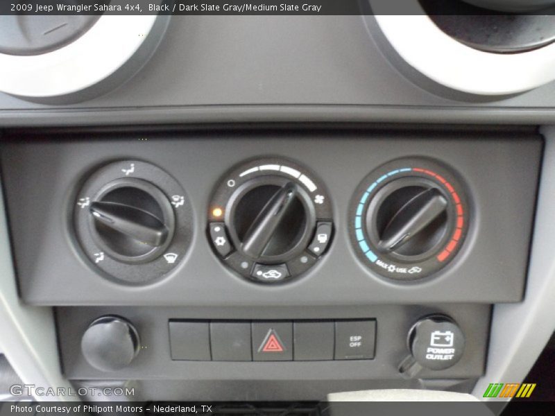 Black / Dark Slate Gray/Medium Slate Gray 2009 Jeep Wrangler Sahara 4x4
