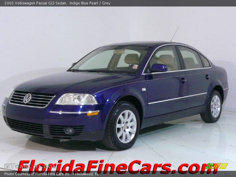 Indigo Blue Pearl / Grey 2003 Volkswagen Passat GLS Sedan