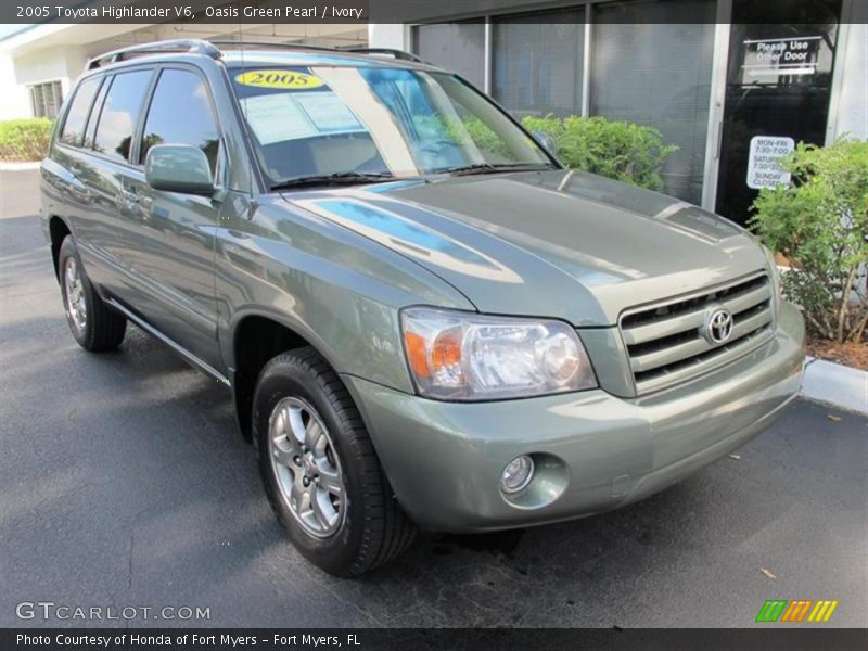 Oasis Green Pearl / Ivory 2005 Toyota Highlander V6