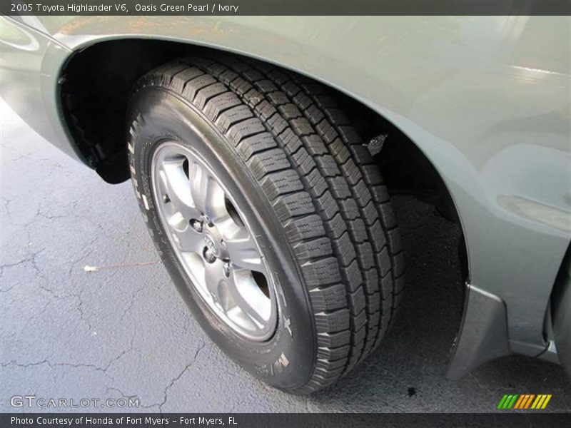 Oasis Green Pearl / Ivory 2005 Toyota Highlander V6