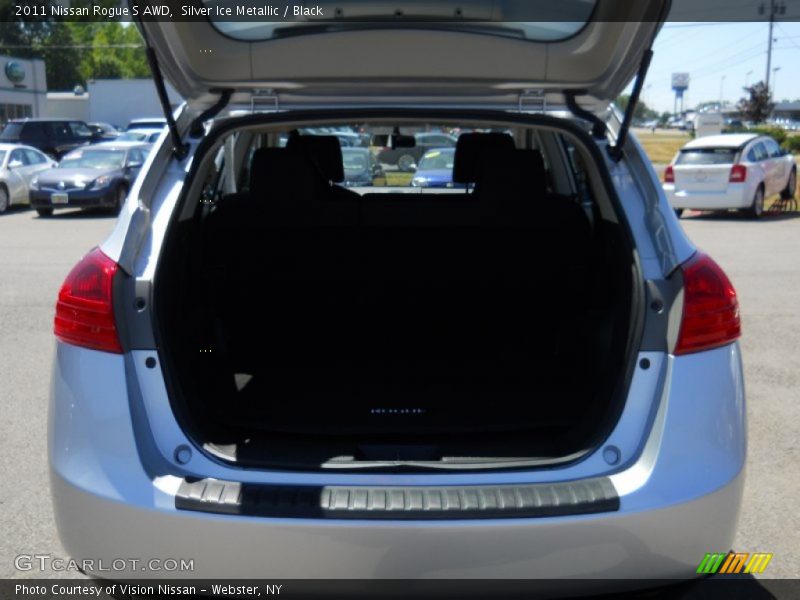 Silver Ice Metallic / Black 2011 Nissan Rogue S AWD