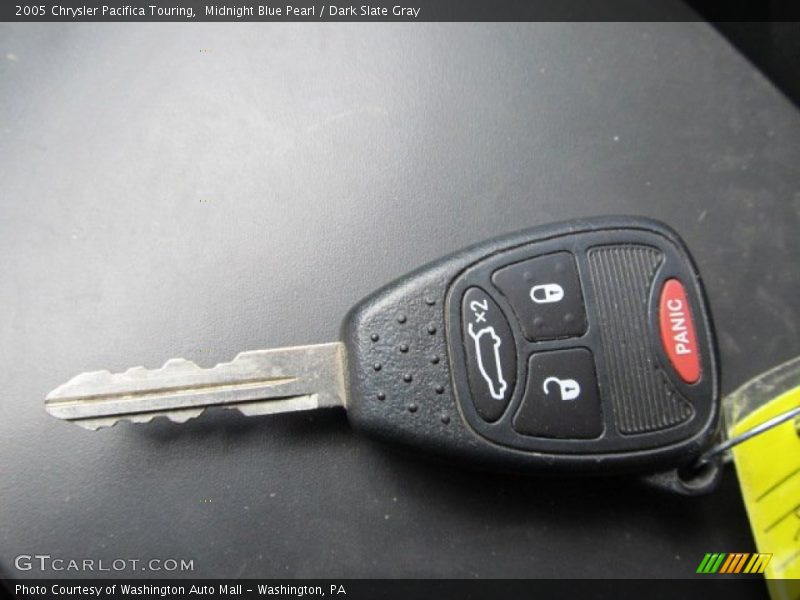 Midnight Blue Pearl / Dark Slate Gray 2005 Chrysler Pacifica Touring
