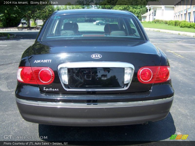 Ebony Black / Black 2004 Kia Amanti
