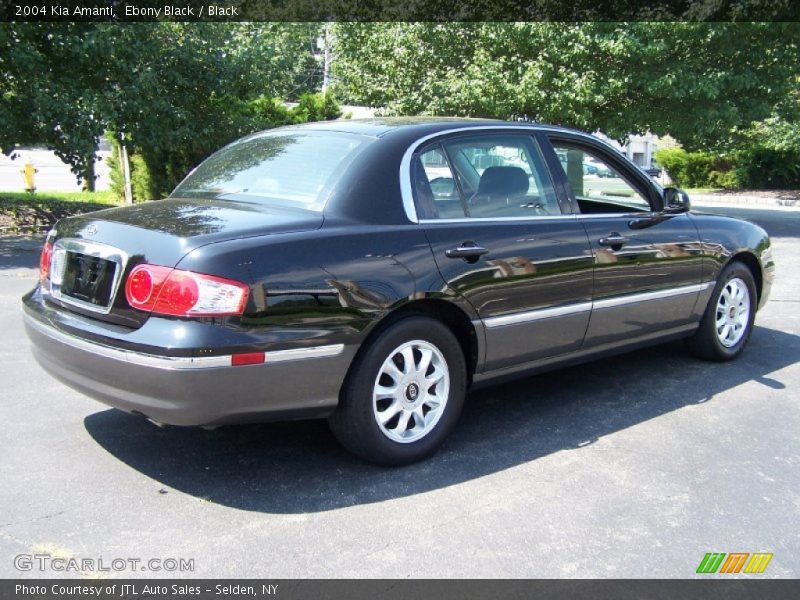 Ebony Black / Black 2004 Kia Amanti
