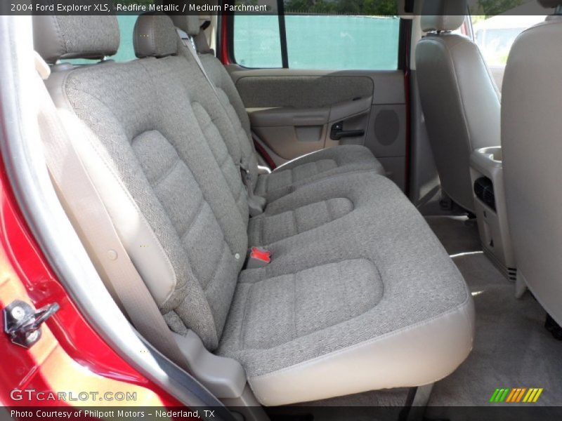  2004 Explorer XLS Medium Parchment Interior