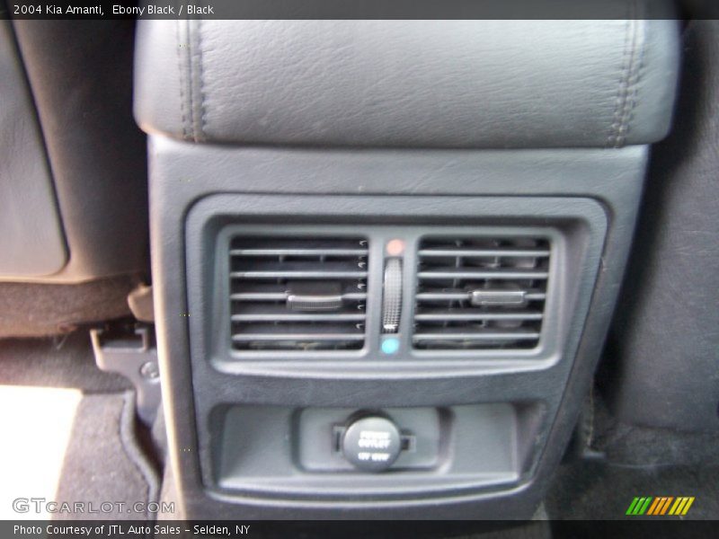 Ebony Black / Black 2004 Kia Amanti