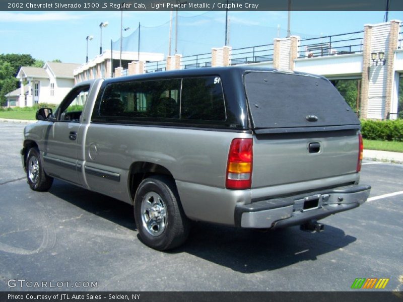 Light Pewter Metallic / Graphite Gray 2002 Chevrolet Silverado 1500 LS Regular Cab