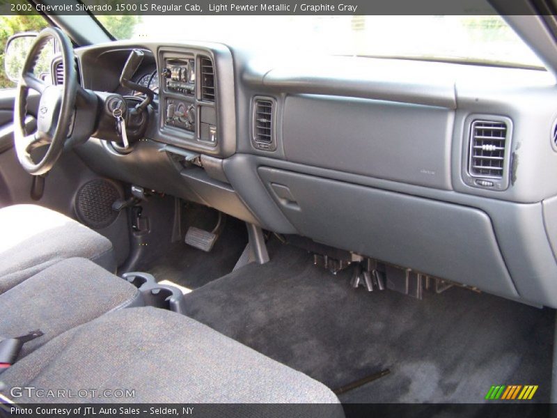 Light Pewter Metallic / Graphite Gray 2002 Chevrolet Silverado 1500 LS Regular Cab