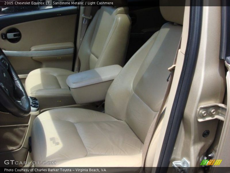 Sandstone Metallic / Light Cashmere 2005 Chevrolet Equinox LT