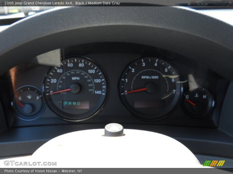 Black / Medium Slate Gray 2006 Jeep Grand Cherokee Laredo 4x4