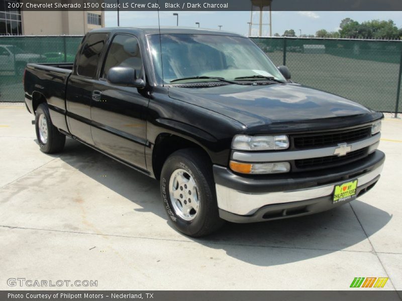 Black / Dark Charcoal 2007 Chevrolet Silverado 1500 Classic LS Crew Cab