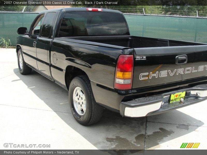 Black / Dark Charcoal 2007 Chevrolet Silverado 1500 Classic LS Crew Cab