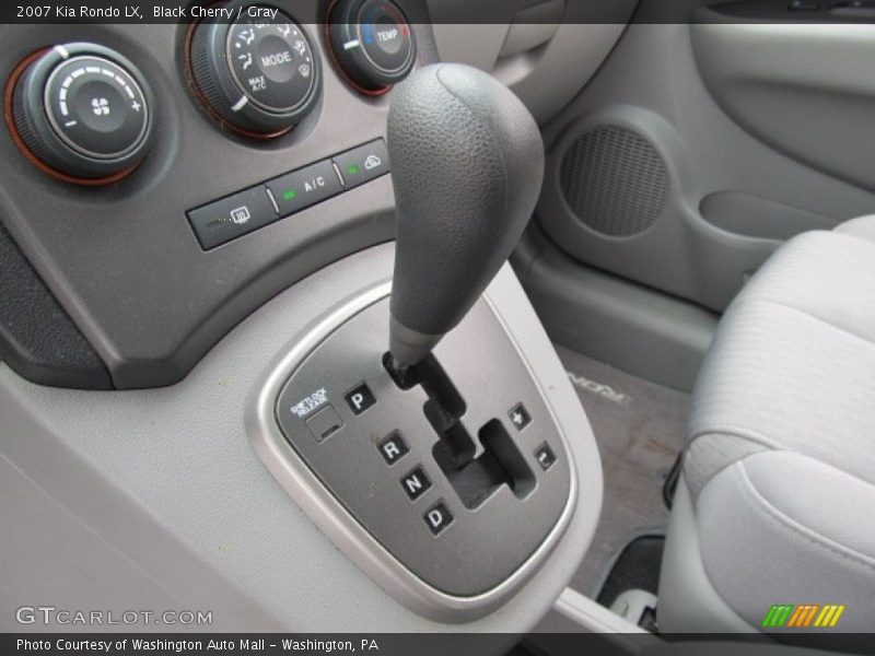 Black Cherry / Gray 2007 Kia Rondo LX