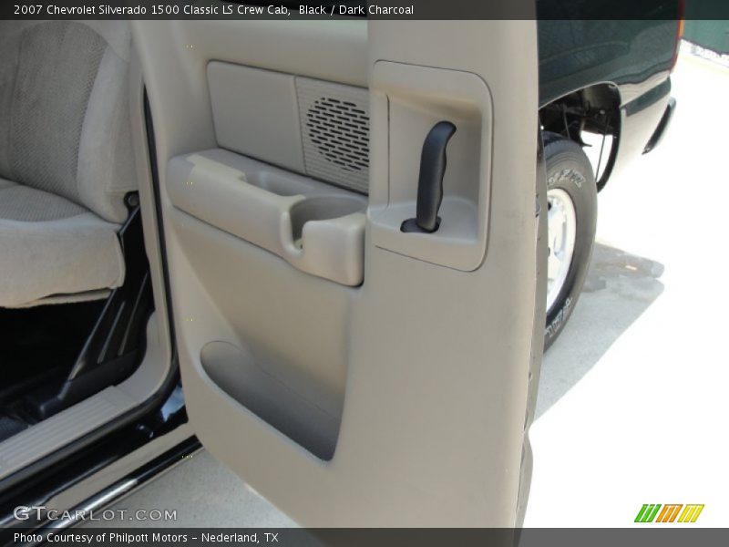 Black / Dark Charcoal 2007 Chevrolet Silverado 1500 Classic LS Crew Cab