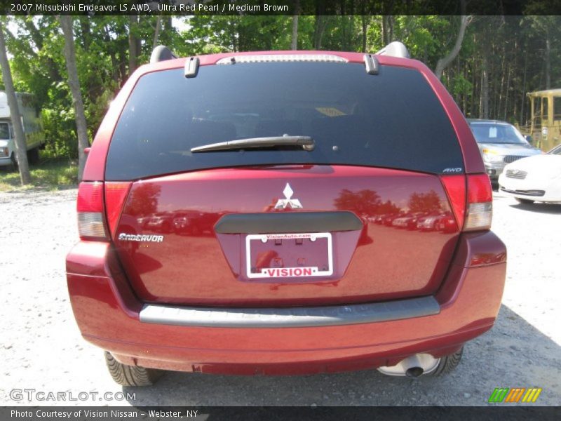 Ultra Red Pearl / Medium Brown 2007 Mitsubishi Endeavor LS AWD