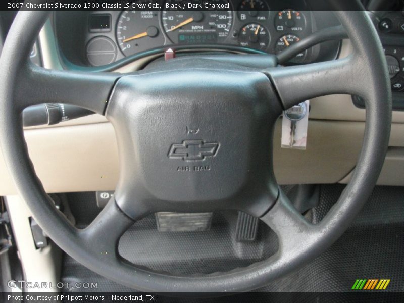 Black / Dark Charcoal 2007 Chevrolet Silverado 1500 Classic LS Crew Cab