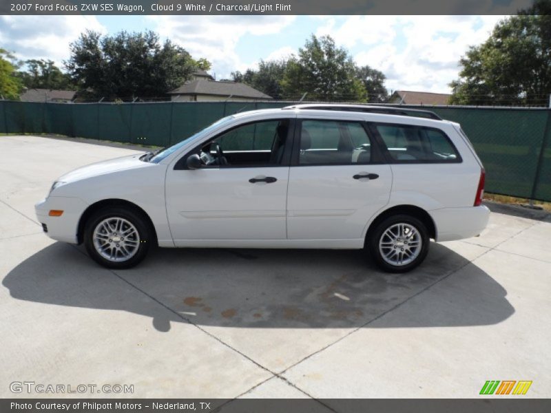 Cloud 9 White / Charcoal/Light Flint 2007 Ford Focus ZXW SES Wagon