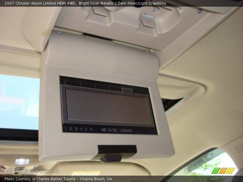 Bright Silver Metallic / Dark Khaki/Light Graystone 2007 Chrysler Aspen Limited HEMI 4WD