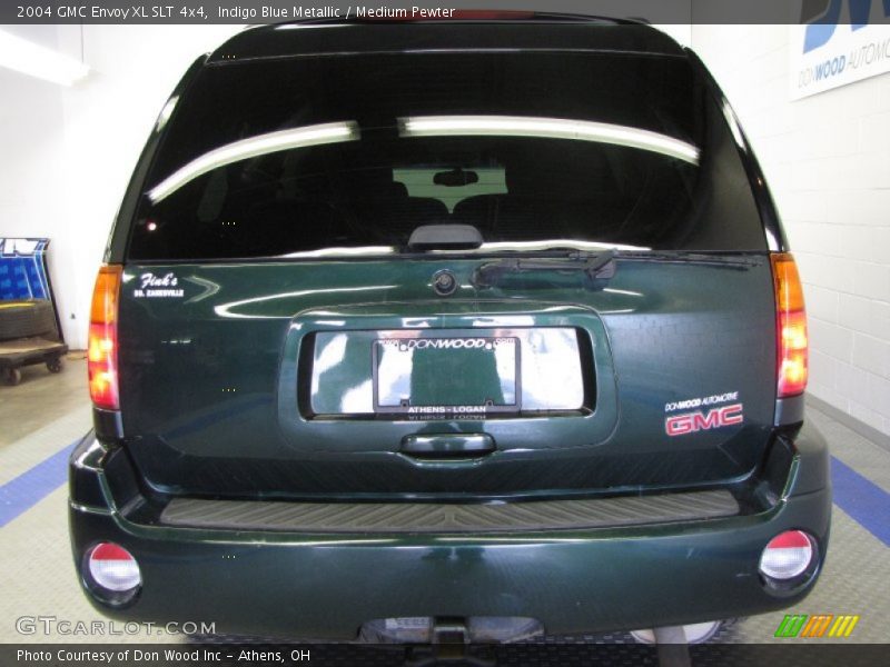Indigo Blue Metallic / Medium Pewter 2004 GMC Envoy XL SLT 4x4