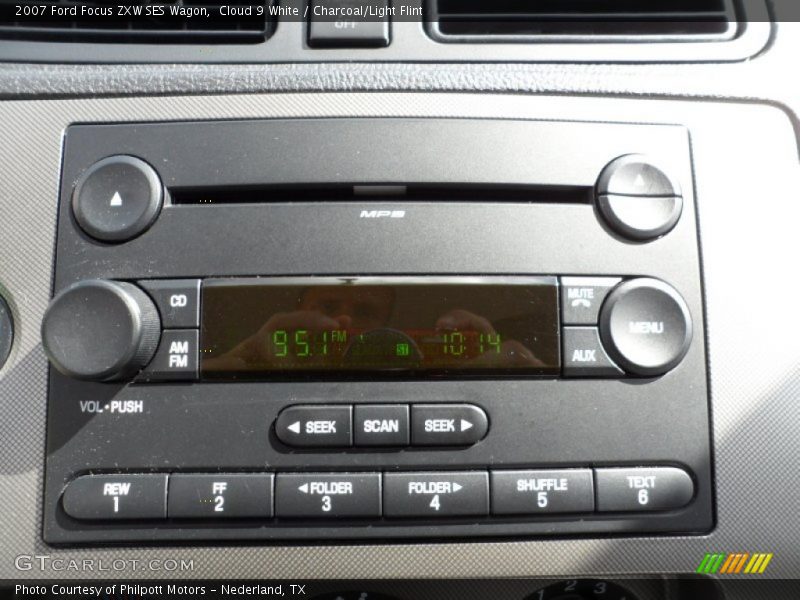 Controls of 2007 Focus ZXW SES Wagon
