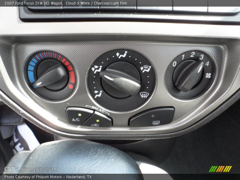 Controls of 2007 Focus ZXW SES Wagon