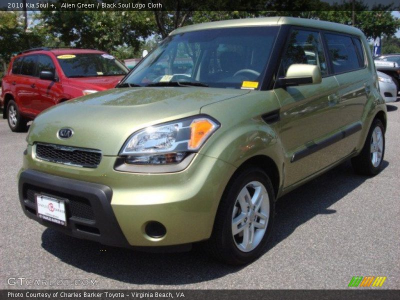 Alien Green / Black Soul Logo Cloth 2010 Kia Soul +