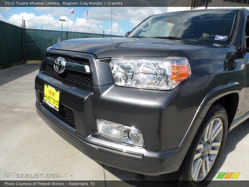 Magnetic Gray Metallic / Graphite 2010 Toyota 4Runner Limited