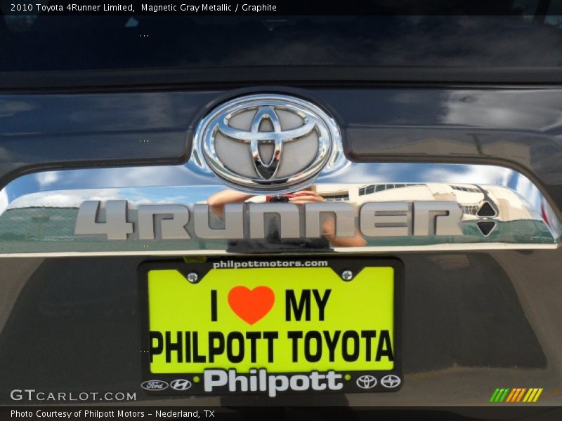 Magnetic Gray Metallic / Graphite 2010 Toyota 4Runner Limited