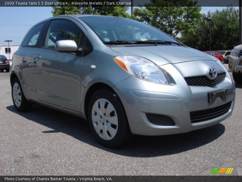 Meteorite Metallic / Dark Charcoal 2009 Toyota Yaris S 3 Door Liftback