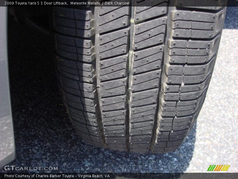 Meteorite Metallic / Dark Charcoal 2009 Toyota Yaris S 3 Door Liftback